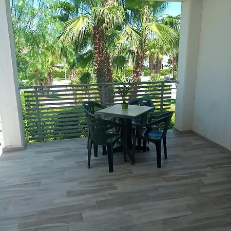 I Giardini Di Zeus 4* מטאפונטו